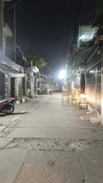 chính chủ gấp bán nhà 2 tầng sát bên citiland