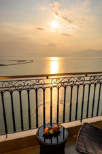 cần bán căn stodio tại khách sạn 5 * gidenbay có ngay lợi nhuận cho thuê