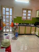 hàng vip khu d sát đại học hutech dt 4x15m, sẵn dòng tiền, 3 tầng,đường xvnt, hẻm 8m, giá 9 tỷ tl.