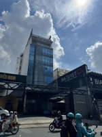 bán toà nhà 1100m2 sàn mặt tiền ung văn khiêm - hầm + 8 tầng - hđ thuê: 200tr/tháng. giá 57 tỷ