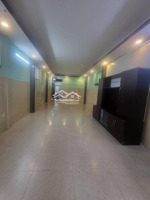 bán nhà 3 tầng ngay mặt tiền đất thánh, tân bình. dt 80m2, 5pn giá 7,3 tỷ