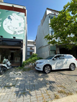 chủ gửi: đất mtkd liên phường q. 9, giá 20 tỷ, siêu tiềm năng