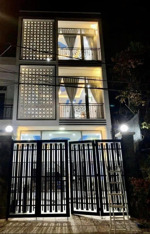 bán nhà 1 trệt 2 lầu đường phan chu trinh gần biển, hồ - khu vui chơi mới xây dựng