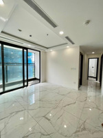 sunshine sky city q7 , 3pn 3wc , 106m2 . nt cơ bản : 18 triệu / tháng ( đang trống )