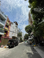 bán nhà hxh nguyễn hồng đào khu bàu cát , dt 4x17m 4 tầng đẹp đct 25tr/th giá chỉ 11,9 tỷ tl