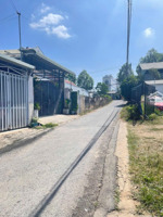 hiệp thành bình dương có 1 căn nhà trệt lửng nguồn kín khu dân đông giá chỉ 3tỷ8 mua ở hay sơn sửa