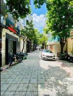 siêu phẩm hxh đường trần bình trọng p5 bình thạnh dt 65,7m2 giá 3tỷ590 sổ hồng riêng lh: 