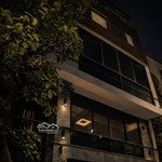 villa ẩn mình giữa lòng phú nhuận