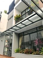 villa thảo điền q. 2 -(13 x 30m) - 3 lầu full nội thất cao cấp, giá mềm nhất khu vực 71 tỷ!