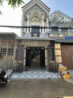 bán nhà trệt lầu giá rẻ gần giáo xứ bà trà, ngã tư bình chuẩn, thuận an