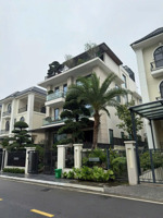 cần bán gấp!!! song lập 240m2 hướng băc khu k7 starlake tây hồ tây 650tr/m2