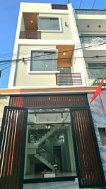 nhà phố cần bán giá 5tỷ250, long trường