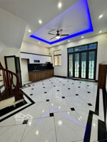 bán nhà tổ 1 yên nghĩa 34m2 chỉ hơn 5 tỷ nhà cách mặt đường quang trung chỉ 50m2