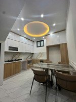 chỉ 16,9 tỷ, bán nhà lương ngọc quyến, 51m, 6 tầng, ô tô tránh, kinh doanh, ngõ thông, gara ô tô