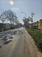 nhanh chân có ngay hộ khẩu việt hưng - nhà dân xây chắc chắn - 32m2 - vf3 đỗ cửa - nhỉnh 7 tỷ