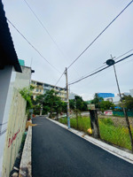 đất vuông vắn - đường trãi nhựa 4.5m - dáng đất vuông vức với mt 4m - kdc ven sông linh đông