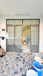 nhà đẹp chính chủ bán gấp 56m2,giá 650tr ngay khúc ngã ba mỹ hạnh, sổ riêng công chứng