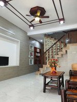 chủ cần bán nhanh nhà 70m2 đường núi thành, tp đà nẵng