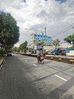 bán nhà cấp 4 mặt tiền đường lê thị riêng, 4x30m, giá 11.49 tỷ