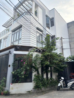 chủ cần bán nhà đẹp 3 tầng p phú hữu quận 9 6,7 tỷ