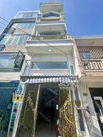 vợ chồng tôi bán gấp nhà cho thuê 22triệu ở vũ tùng - bình thạnh gần chợ bà chiểu. giá 3tỷ580/66m2