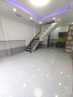 nhà 1 lầu ở phan văn hớn sổ hồng full thổ cư đứng tên chính chủ, sang tên ngay chỉ 899tr