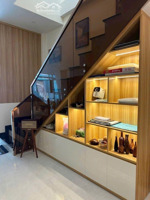 giảm sốc 200 triệu. bán nhanh giá tốt nhà đẹp