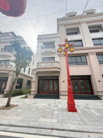 chính chủ bán căn liền kề lô góc 75m tại kđt vinhomes cửa khẩu bắc luân 2, móng cái, quảng ninh