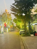 [22tr] cho thuê nhà ở biệt thự nguyên căn - gần aeon - công viên thiên văn - tiện lên mỹ đình