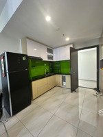 cho thuê căn 2pn picity high park quận 12. gía 10tr/tháng. nội thất đầy đủ tiện nghi.