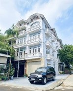 tôi chính chủ cần bán gấp trước tết .lô góc vạn phúc 3 thoáng , kinh đa ngành . giá mong muốn 23 ty