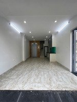 nhà 6 tầng đẹp hơn tranh xuân phương chỉ 5phut ra mĩ đình oto đỗ cửa,chợ trường vài bước giá rẻ