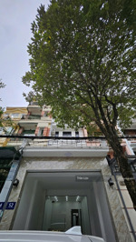 chính chủ cần bán nhà khu phân lô hoàng ngân, lê văn lương,trung hòa, cầu giấy. giá rẻ