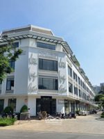 chính chủ cần bán nhà mặt phố vinhomes hàm nghi, nguyễn cơ thạch, lê đức thọ, mỹ đình, nam tử liêm.