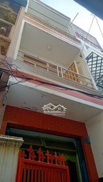 nhà bán 3 tầng 2,8x13m 4pn, 3 wc - sàn và mái btct - hẻm thông trần hưng đạo p5 q5. sổ hồng hc đủ