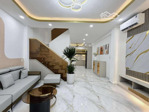 bán nhà mới đón tết, hẻm thông 1 xẹc, 47m2 (4.2x11m) 3 tầng sẵn nội thất, 6.65 tỷ