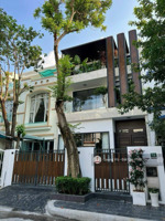 bán 06 căn biệt thự hưng thái phú mỹ hưng, dt 7x18m, 9x18m shr, giá tốt 32 tỷ/căn. lh 