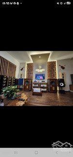 nhỉnh 8 tỷ nhà 5 tầng mặt tiền 4m ô tô sát nhà vị trí siêu đẹp trần phú, hà đông