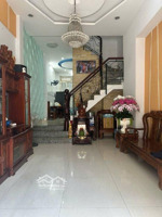 nhà mặt tiền hẻm 8m dạ nam phường 2 quận 8 giáp quận 5