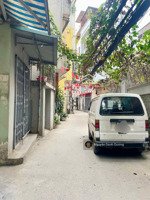 nhà đẹp ở ngay - full nội thất - 4 phòng ngủ - ngõ thông, gần phố - khương đình thanh xuân