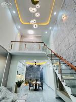 Bán nhà 1T1L mới đẹp, sổ hoàn công, gần chợ Tân Phong, sân oto, đường oto chỉ 3tỷ750