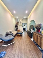 bán nhà 3 tầng - hxh trải nhựa đường thống nhất, gò vấp