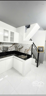 [013]quận 10 - nhà hẻm 2/ mới đẹp vào ở liền - đường 3 tháng 2