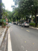 hàng xóm khu bt vườn đào - lotte hiếm tây hồ nhà dt: 160m2 x rộng 13m lạc long quân