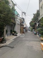 nhà hẻm nhựa 7m, 275m2, 7.2m x 39m, cách vincom nam long trần trọng cung 500m, 17.9 tỷ, còn tl