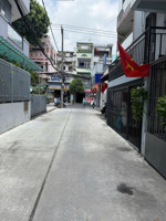 hxh lạc long quân q.11 - 47m2, 4 tầng, 4pn - ô tô ngủ trong nhà - sổ đẹp, hoàn công đủ - nhỉnh 8đ