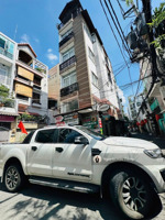 lô góc hxh hoàng hoa thám phú nhuận - 56m2 - 6 tầng - mặt bằng + 9chdv 50tr/th