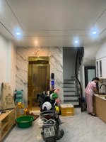 bán nhà 5 tầng lô góc ở mậu lương - thang máy - ô tô qua - mặt tiền 4.1m2 - chỉ nhỉnh 8 tỷ