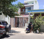 bán nhà 3 tầng + 1 tum, mặt tiền phùng hưng gần chợ bình tân & biển nha trang giá 15 tỷ