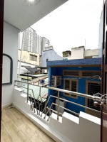 bán nhà đẹp vào ở ngay, chỉ 8m ra mt xe hơi đ. đoàn văn bơ - kề lê quốc hưng, xóm chiếu, hoàng diệu